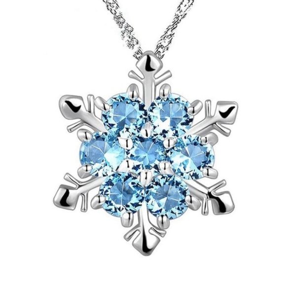 NEW! Snowflake ❄️ Necklace - Picture 1 of 4